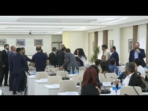 Իրավիճակը կրկին լարվեց, կռիվը շարունակվում է