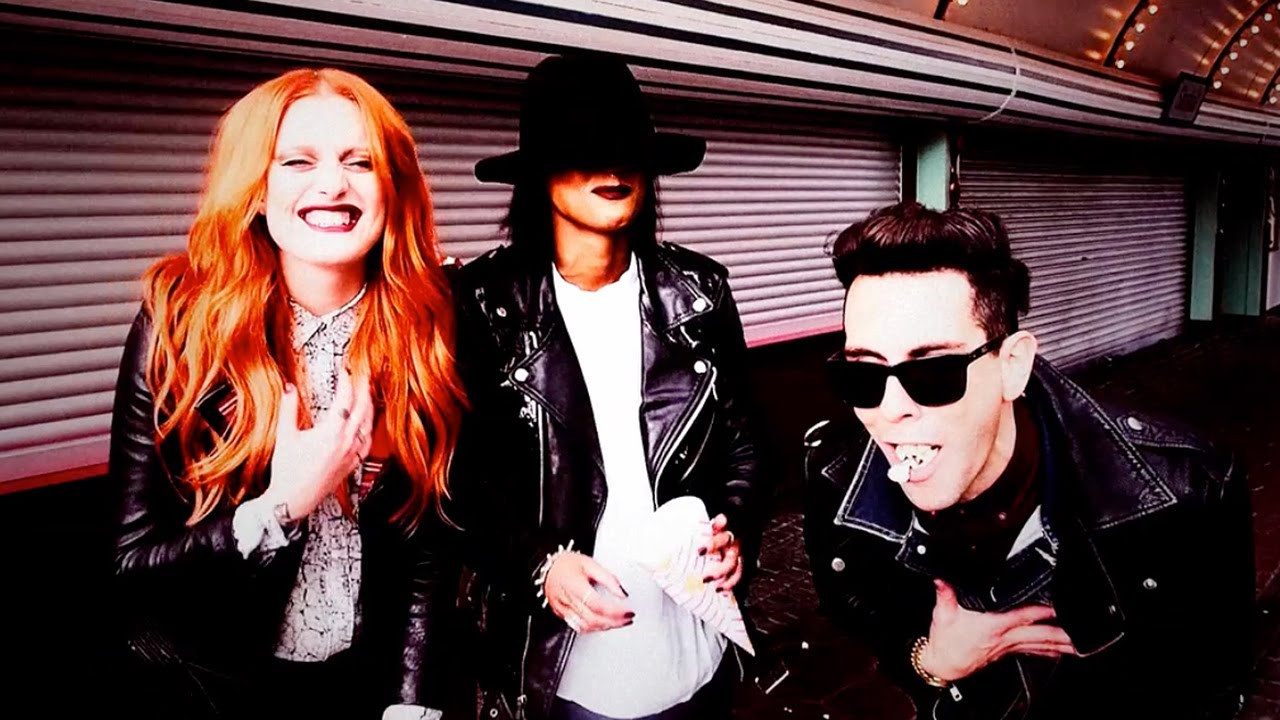 Cobra Starship ft. Icona Pop — Never Been In Love