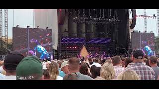 Chris Stapleton &amp; Mike Campbell - I Should Have Known It (Tom Petty) at Wrigley Field, July 23, 2022