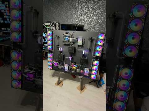 Настенная инсталляция в клуб компьютеры 3штуки в одном на стене #компьютер #пк #настенный корпус #pc