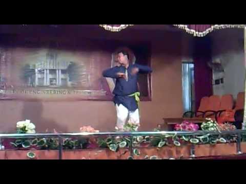 Mukesh's Performance on Aham Brahmasmi