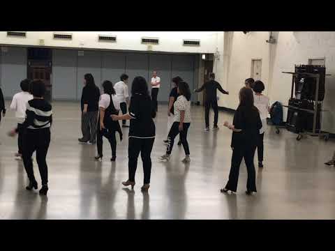 Line Dance: "BUWAN"