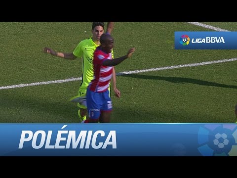 Polémica: Reclaman penalti de Bartra a Córdoba