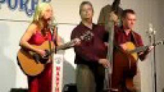 Rhonda Vincent GBGF 2008 08 21 2123 "Don't Lie" 02:48