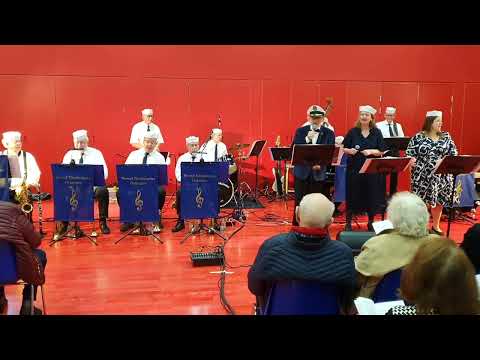 Sømandspotpourri med Svend Nicolaisens Orkester