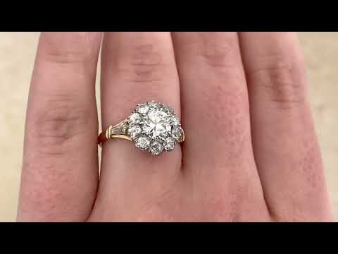 Pomona Engagement Ring - Hand Video -
