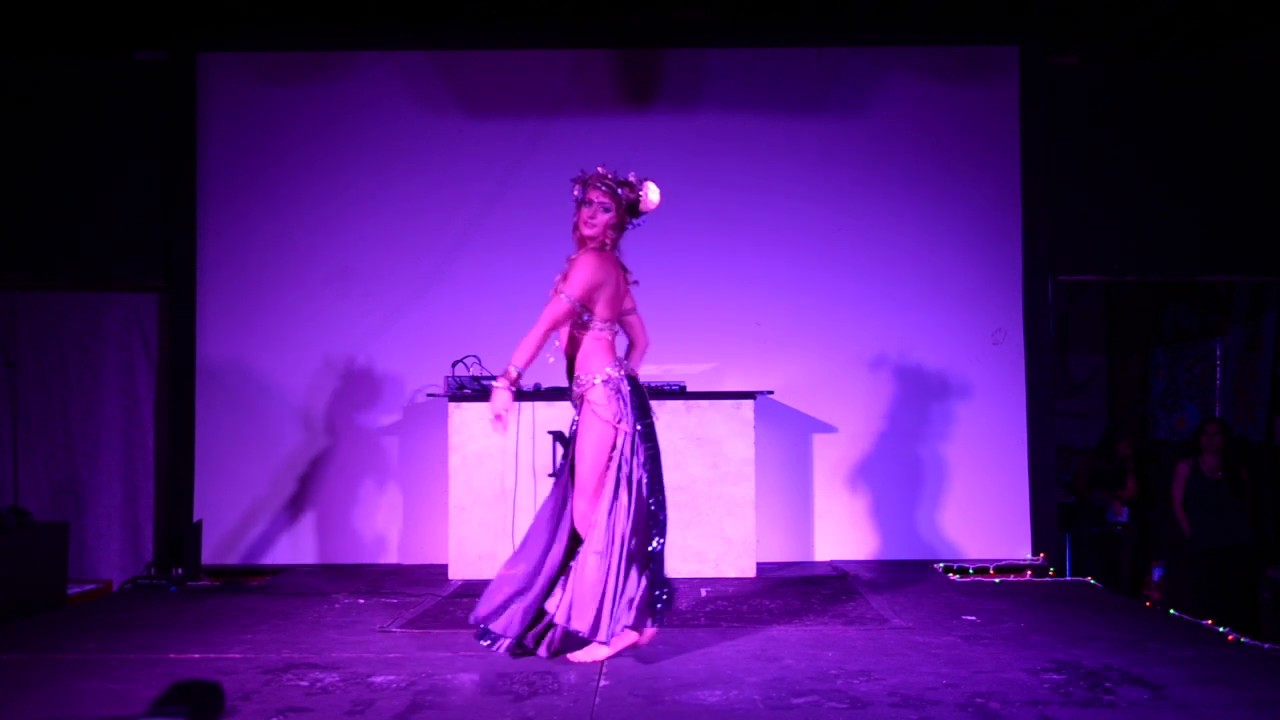 Promotional video thumbnail 2 for Hailey Sanura Bellydance