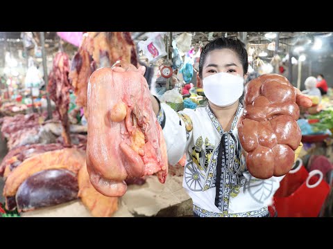 Market show, Buy cow kidney and cow intestine for cooking / Countryside food cooking