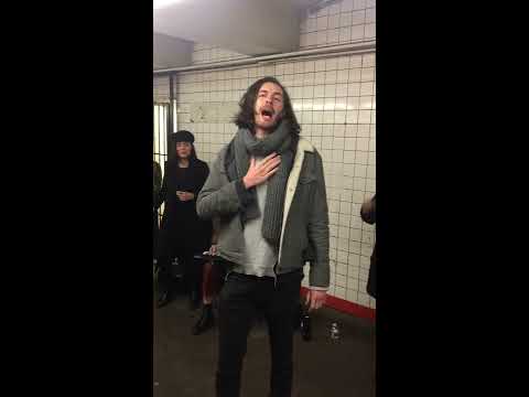 Hozier - Take Me To Church (Pop-Up Show in NYC Subway)