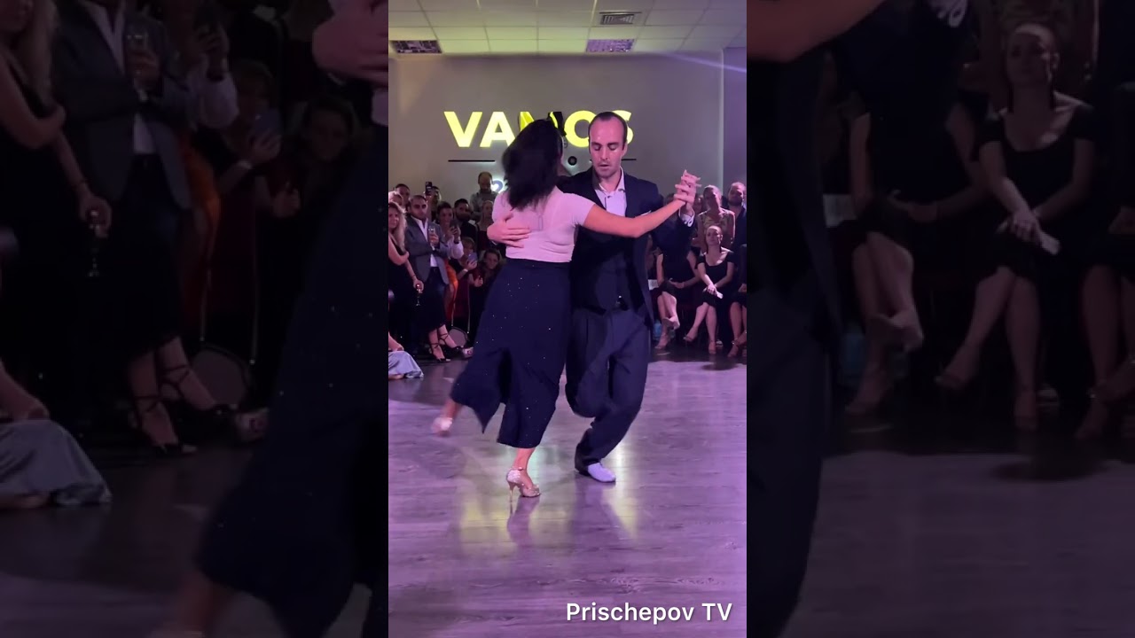 Video thumbnail for Pablo Rodriguez & Antonella TerrazasVaMos fest 2023 4-4