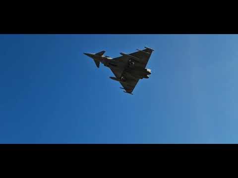 Raf Lossiemouth 4 x typhoons touch & go at runway ( 05 ) end.