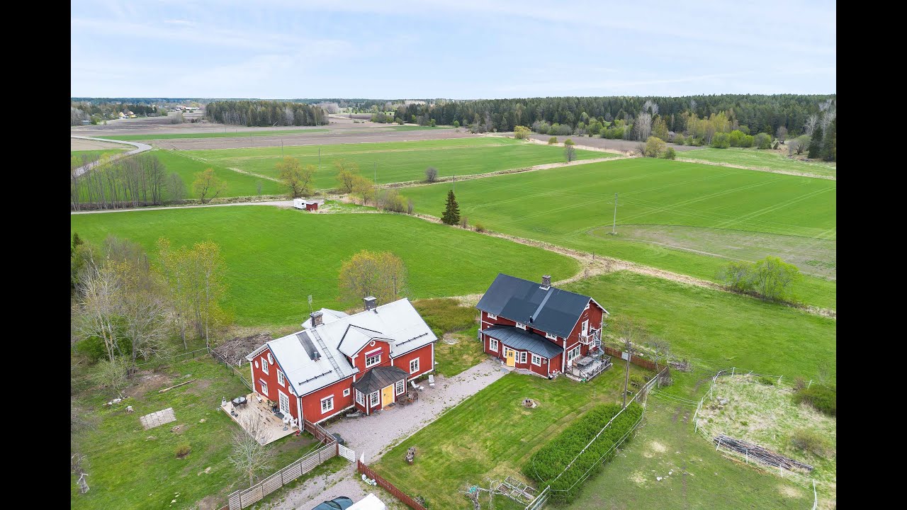 18 rum Gård med jordbruk på Åkerby 213 Tierps kommun - video