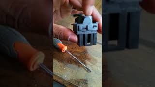 Quick and Easy DIY Fix your Ford power window switch for free!