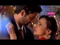 Arnav & Khushi ROMANCE & KISS | Iss Pyaar ...