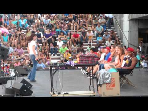 2012 Cal Expo State Fairs - Hypnosis show (1)