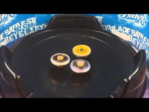 Triple Beyblade Battle Phantom Orion B:D VS Scythe Kronos T125EDS VS Hell Kerbecs BD145DS!