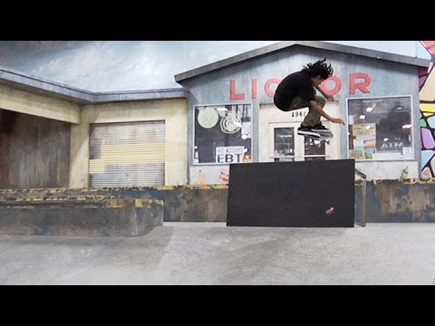 Louie Lopez Vs The Desk