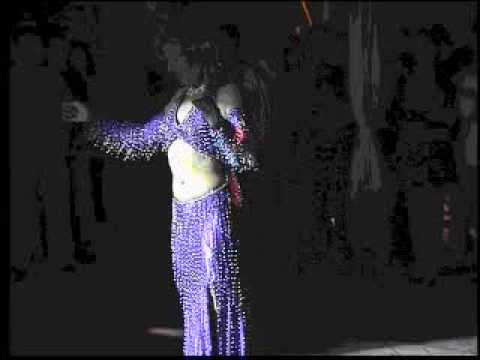 Sandy d'Alì solo tabla - Italian belly dancer