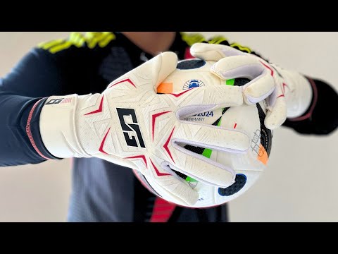 The One Glove "David Raya" OG1 TYPE-R Goalkeeper Gloves