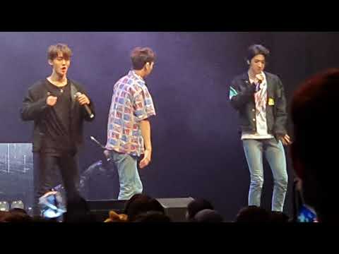 191102 Pentagon "Prism" World tour in Singapore.."Round 2"