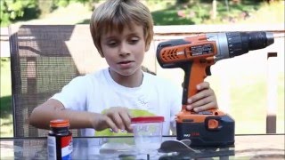 Spiderweb Gun - Halloween spider web gun uses glue - DIY make your own webs