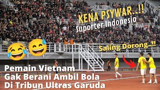 Download lagu KENA MENTAL DULUAN..!! Pemain Vietnam Gak Berani ambil Bola di tribun Ultras Garuda saat Pemanasan mp3