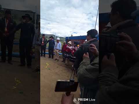 inaguracion sistema fotovoltaico acopia acomayo cusco.