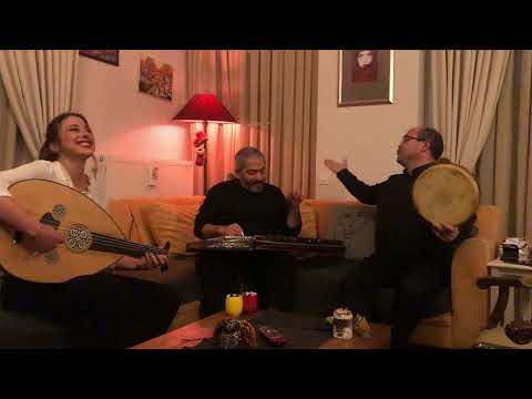 Hoşneva- Beyoğlunda Gezersin-Yemenimde Hare var