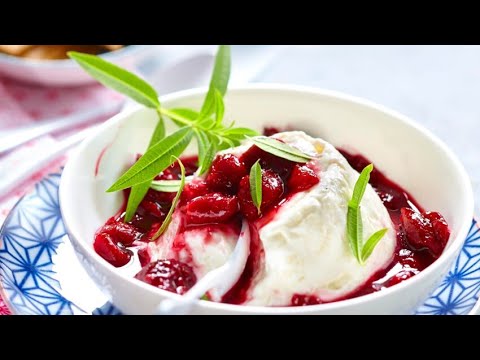 Recette : Dessert express : mousse de faisselle à la compote de cerises