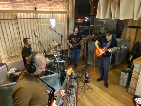 Pisan Jelen - Kaval sviri (studio live with audience, one take)