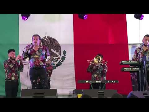 ESTRELLAS DE TIERRA CALIENTE EN LAS REYNAS Florida