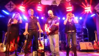 The Continental Drifters at Tipitina&#39;s 2015-09-12 #14 voice tuning