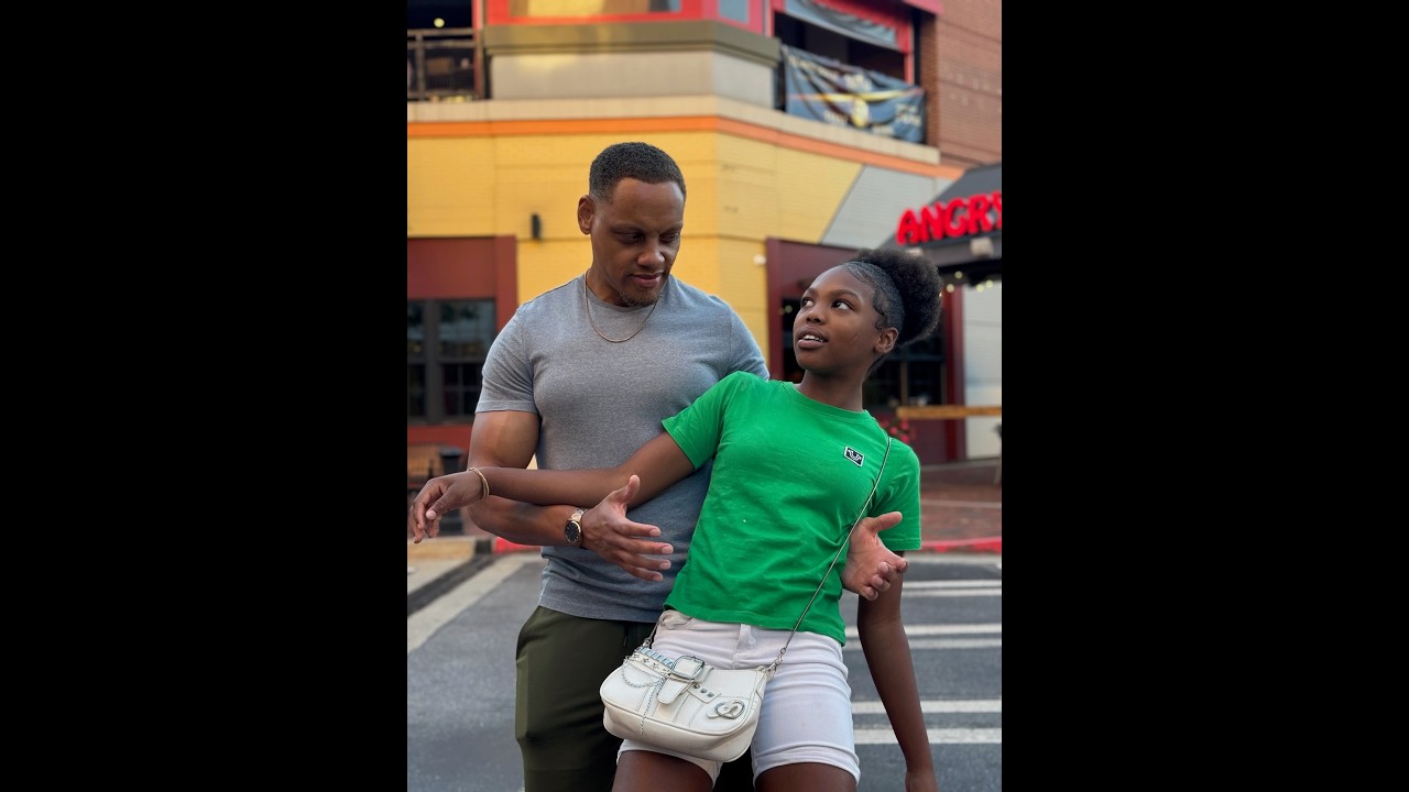 When Zeus grabs Myah!