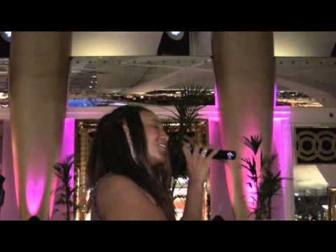 DIHANN MOORE DUO LIVE AT THE BURJ AL ARAB