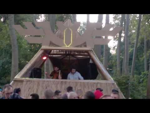 Mozza & DaPEACE B2B Set at Island Tales 2016