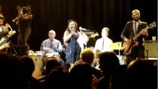 Sharon Jones &amp; the Dap Kings - Better Things 2011-11-13 Live in Portland, OR