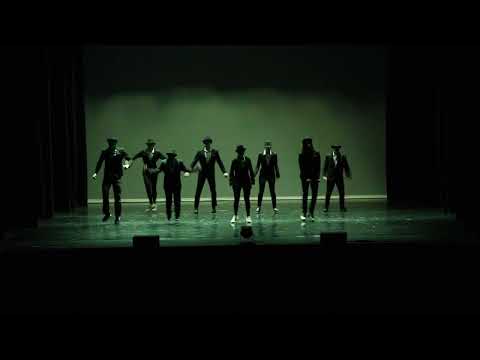 Posin’ and Dancin’