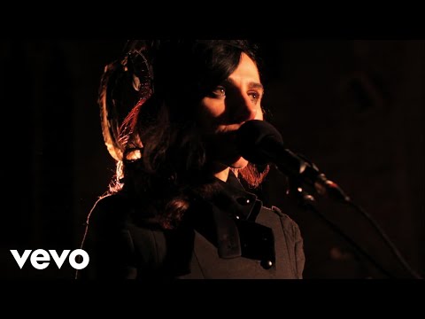 Bird on the wire (Leonard Cohen) - Testo e Traduzione ...