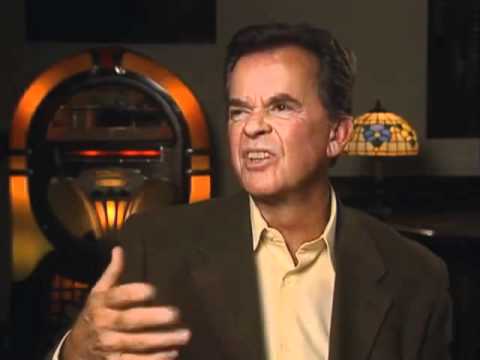 Dick Clark discusses the Payola Scandal - EMMYTVLEGENDS.ORG