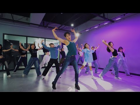 Ariana Grande - the boy is mine | Choreo by XHIN