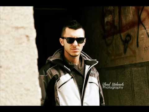 RoyaL'p ft. Emirooz - Rollin' Up (2013)