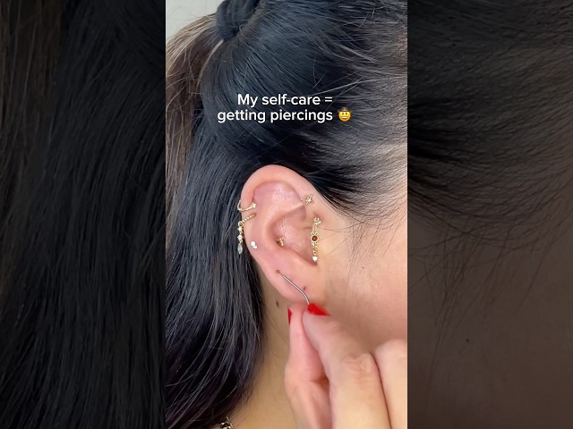 Vídeo relacionado con Diamday 9Pcs Piercing Oreja Pendientes Acero Quirurgico para Mujer Pendientes Pequeños Hipoalergenicos Piercing Oreja Plata Oro Cartilago Conch Helix Tragus Piercings Joyería