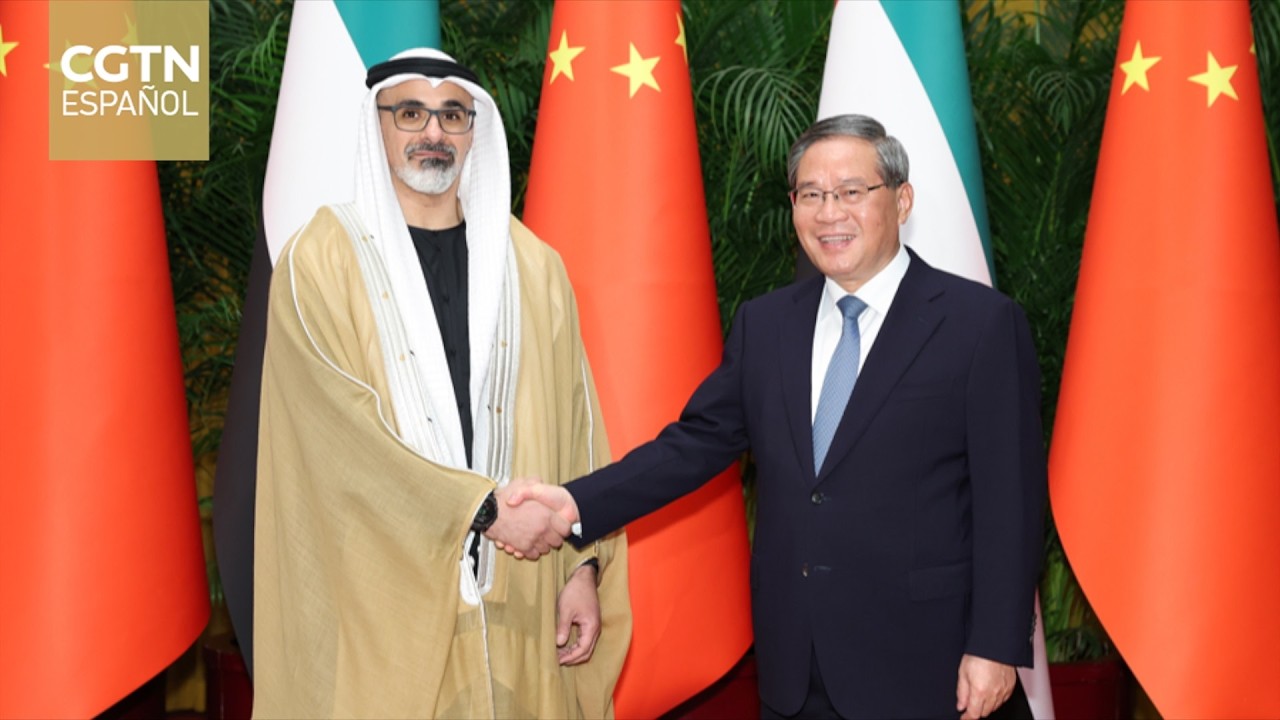 China y los EAU se comprometen a profundizar cooperación