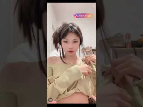 Bigo  Periscope ( No Bra, Nip Slip ...