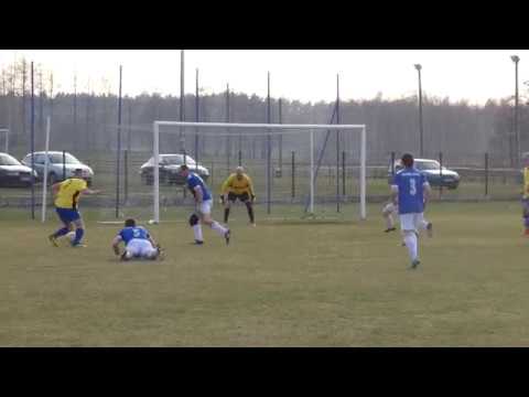 Sęp - Błękitni Stoczek Węgrowski: bramka Mateusza Szweja na 4:0 z 50 minuty