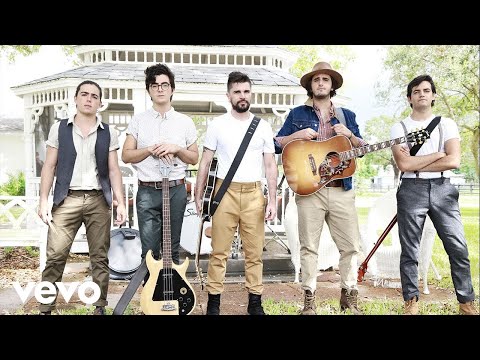 Morat, Juanes - Besos En Guerra (Video Oficial)