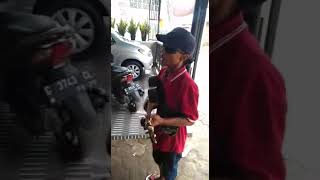 Download lagu Lagu Virus Corona Oleh Pengamen Lucu Banget mp3