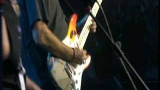 Eric Clapton LIVE - &quot;I&#39;m Tore Down&quot; - stereo (16x9)