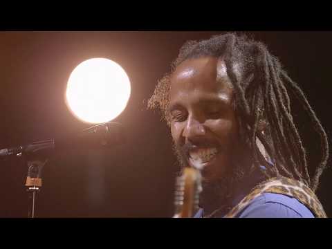 Ziggy Marley - See Dem Fake Leaders | Live in Paris, 2018