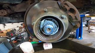 Ford F150 3 BOLT 4x4 hub removal
